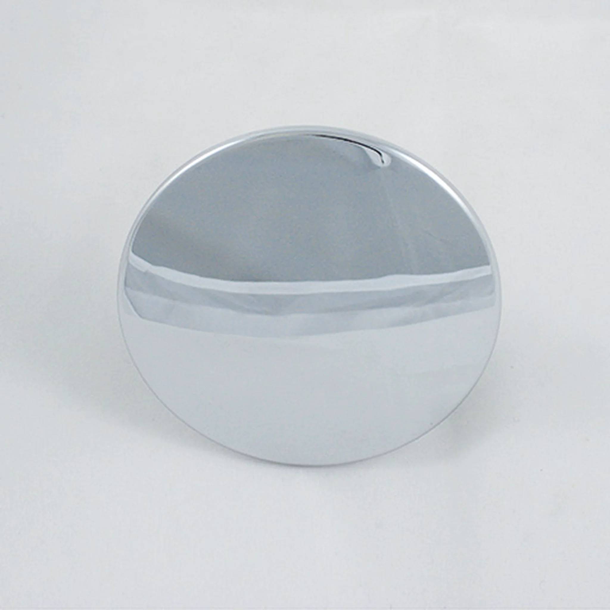 Eine klare, runde Glas- oder Acrylscheibe auf weißem Hintergrund, die ein reflektierendes horizontales Band in der Mitte zeigt.