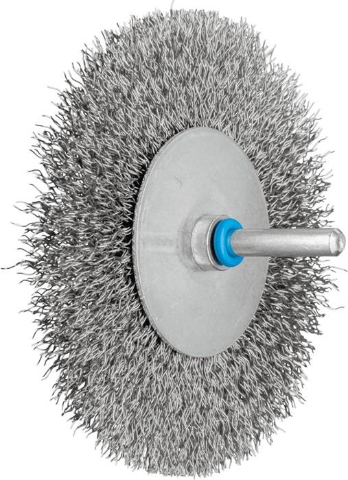 Eine runde Drahtbürste mit dichten Borsten und einem Metallkern, die zum Reinigen oder Polieren von Oberflächen verwendet wird.