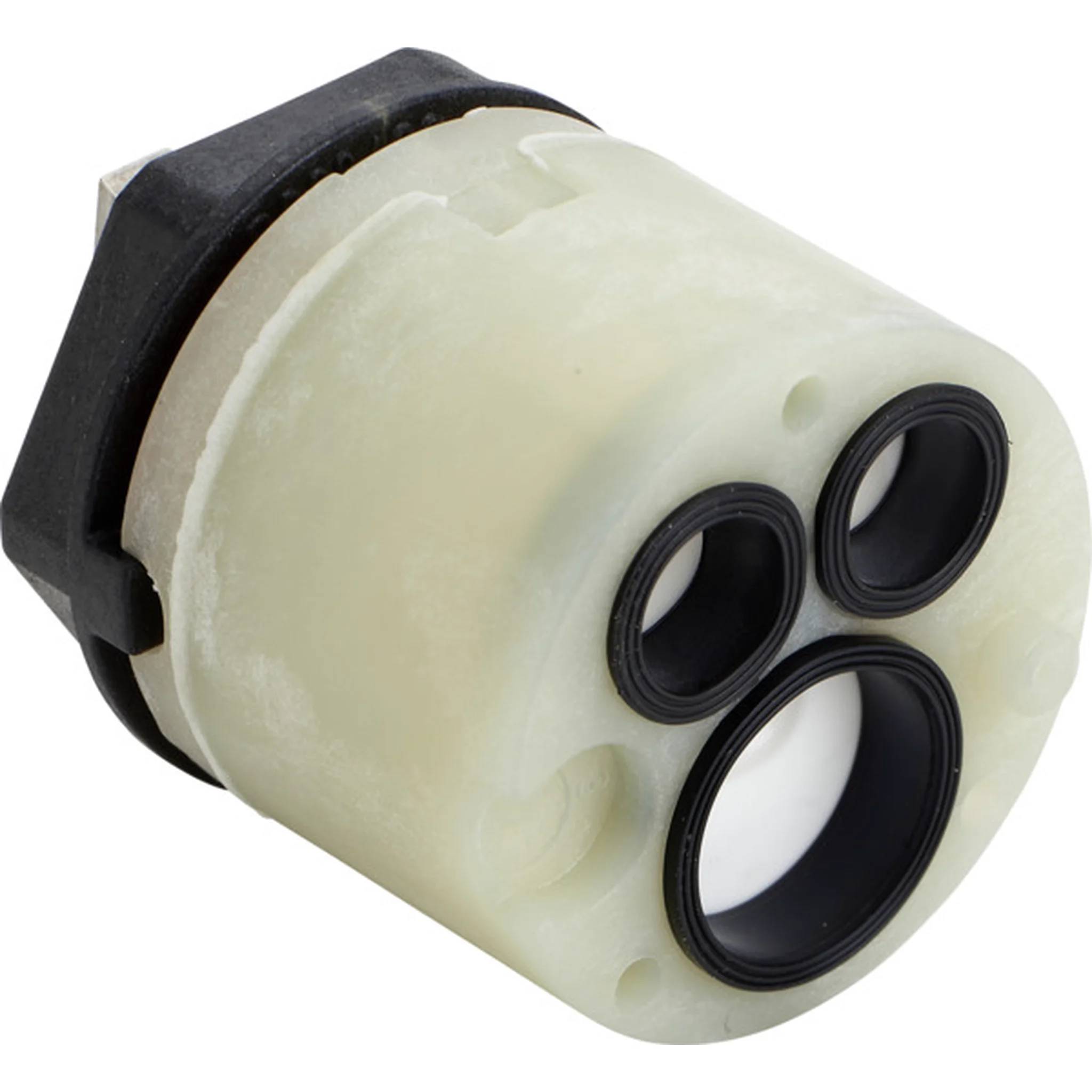Kunststoff-Rohrleitungsventilpatrone mit drei schwarzen Gummi-O-Ring-Dichtungen