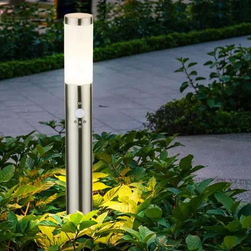 Stand Lampe Bewegungsmelder Edelstahl 1-flammig weiß Gartenhaus Stand Lampe Bewegungsmelder Edelstahl 1-flammig weiß Gartenhaus