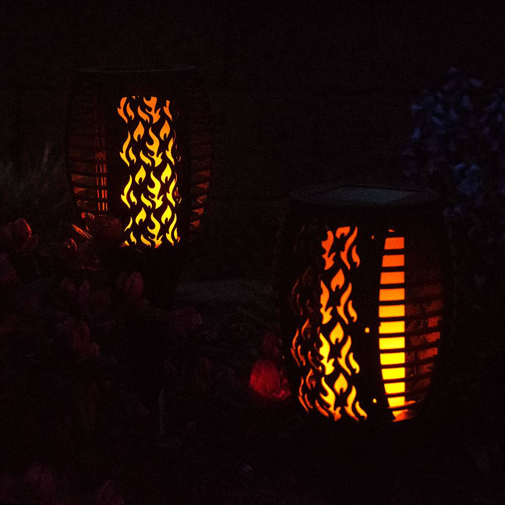2x LED Außen SOLAR Steck Lampe Weg Garten Fackel Feuer Effekt Erspieß Park Leuchte