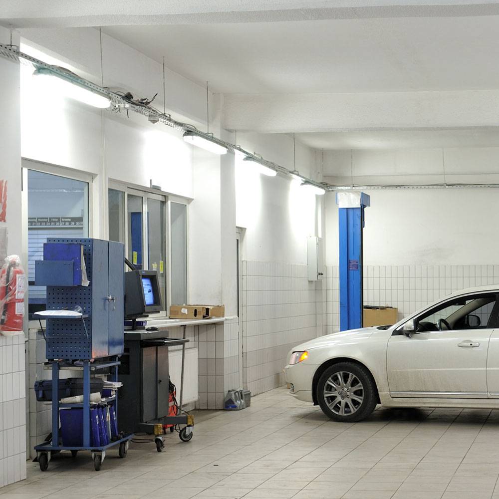 LED Wannenleuchte mit Bewegungsmelder Feuchtraumleuchte mit Sensor LED Garagenlampe Sensor, IP65, 1x LED 22W 2000Lm kaltweiß, L 157,6 cm