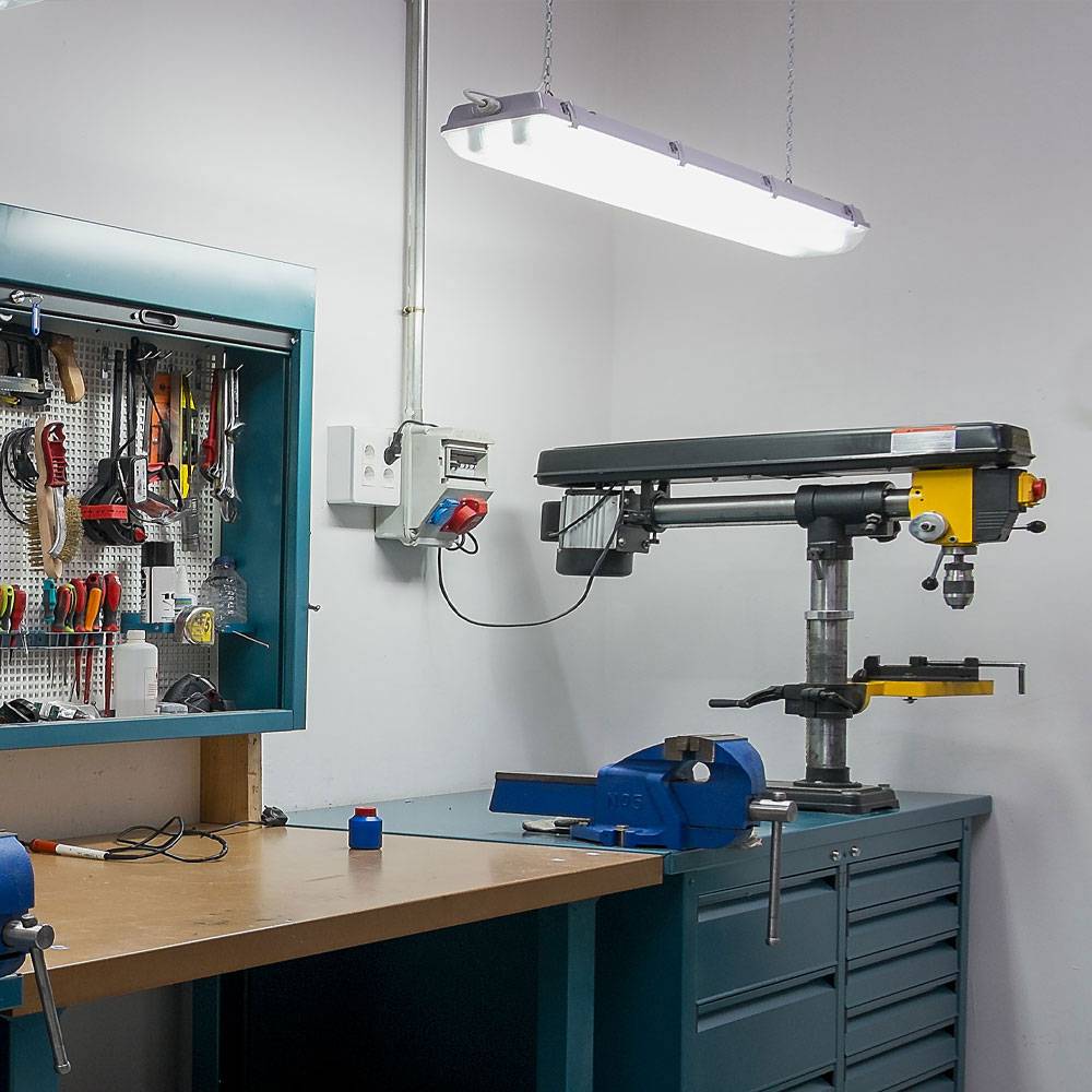 Wannenleuchte Deckenlampe Deckenleuchte Feuchtraumleuchte Kellerleuchte Werkstatt, Strahlwasserfest IP65, weiß, 2x LED 18W 1700Lm 4000K, HxLxB