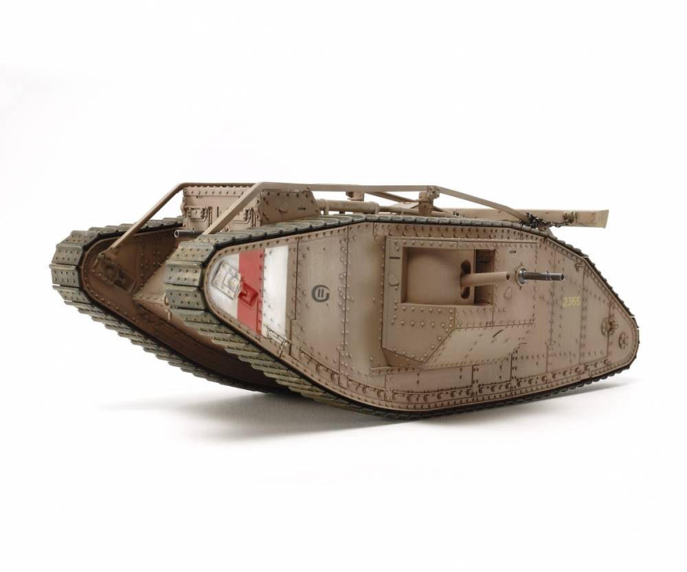 Tamiya 1:35 - Mk. IV Male (mot.) WWI Britischer Panzer - 300030057