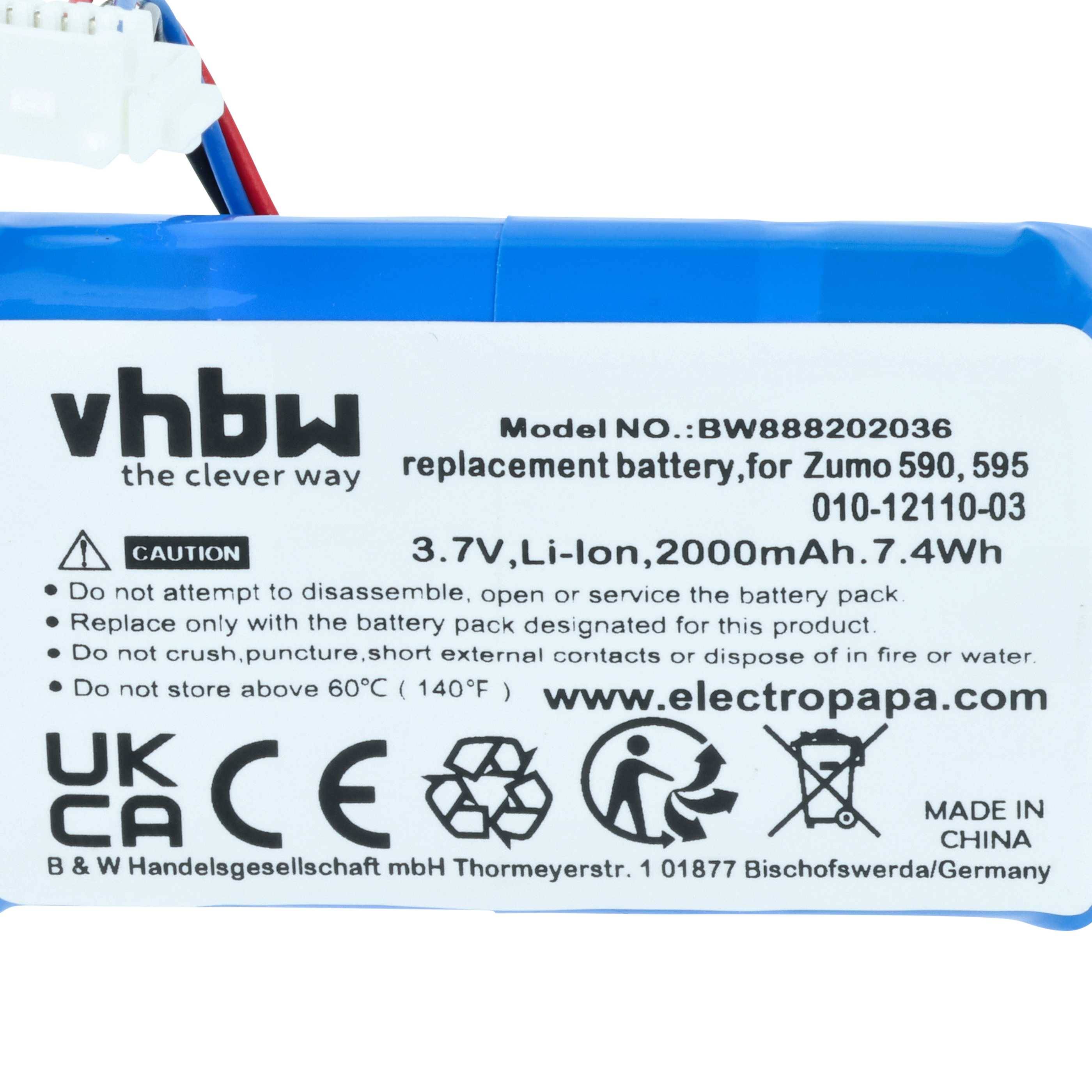 Aufladbarer Li-Ion-Akku für Zumo 590. Modell BW8880202036, 3,7V, 2000mAh, 7,4Wh. Enthält Warn- und Recycling-Symbole.