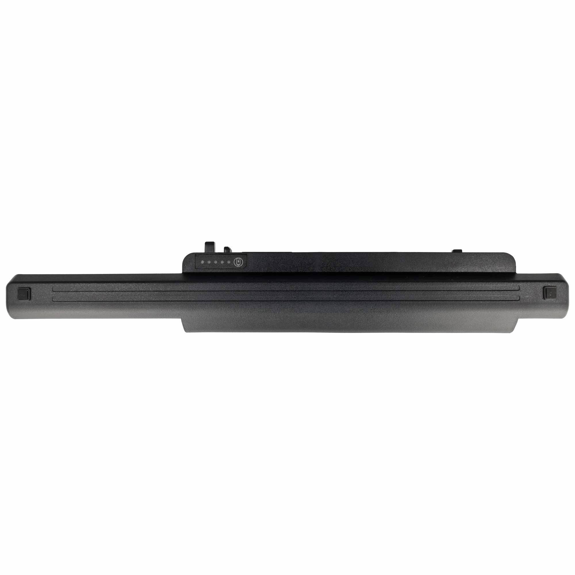 Schwarze Laptop-Batterie horizontal auf weißem Hintergrund dargestellt, mit Anschlüssen auf der linken Seite und einem kleinen Statusanzeiger oben.