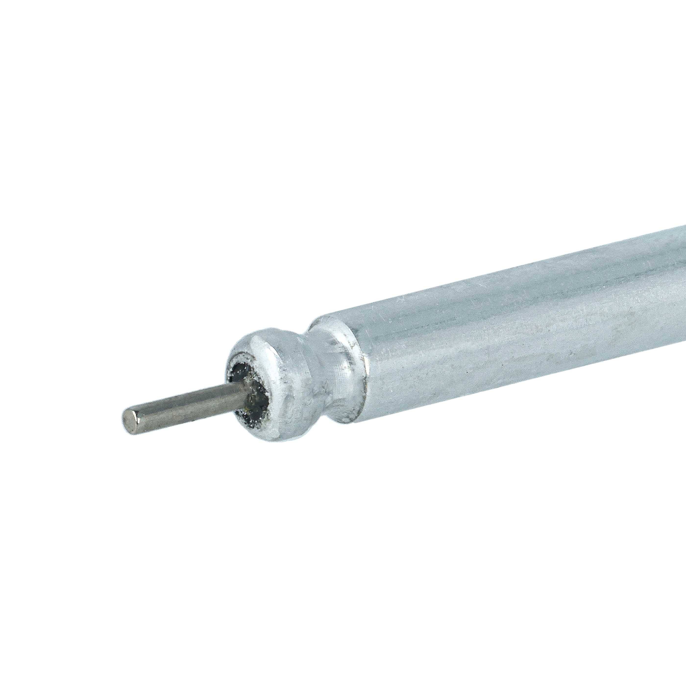 Nahaufnahme einer metallischen zylindrischen Stange mit einem kleinen vorstehenden Stift auf weißem Hintergrund.