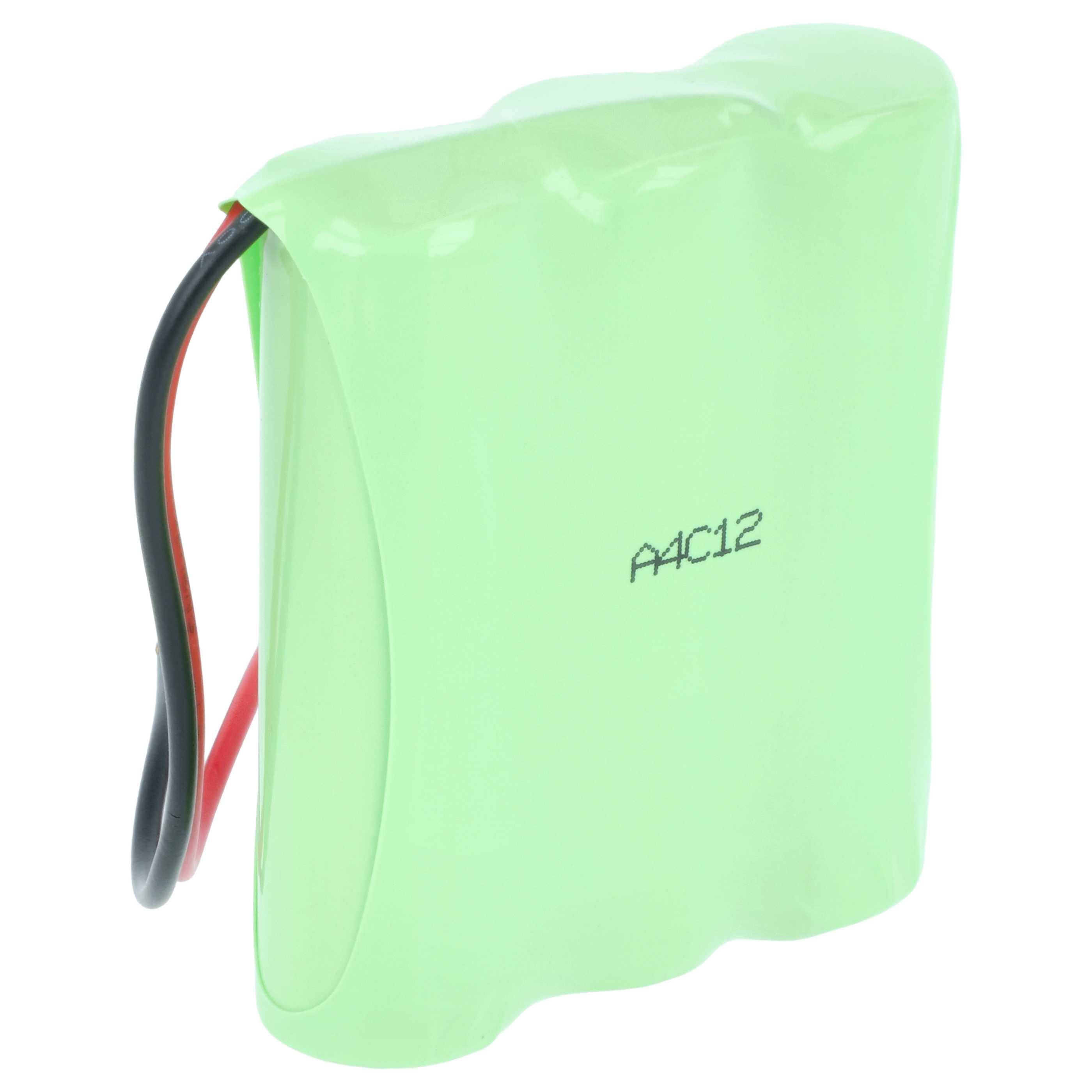 Grüner wiederaufladbarer Batterieblock mit der Bezeichnung „AA C12