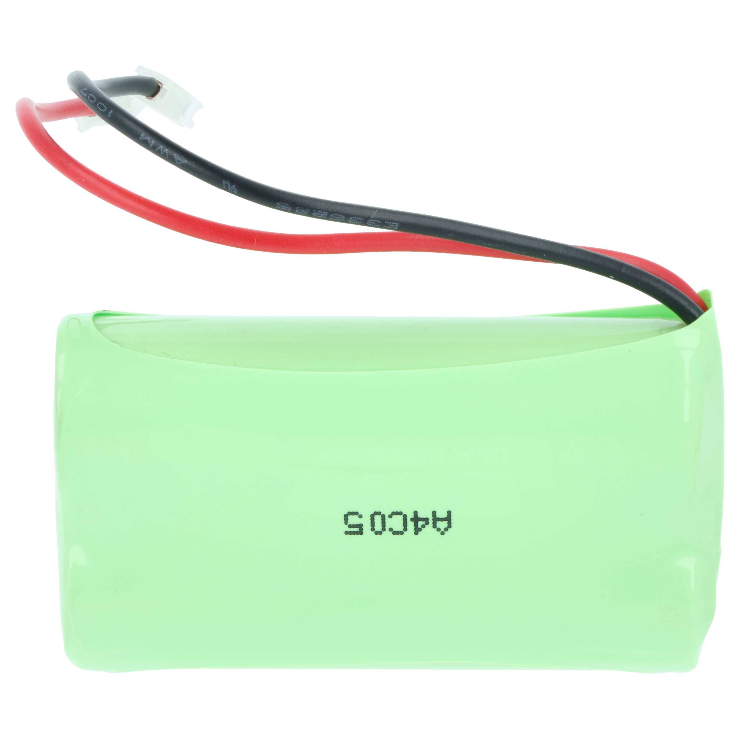 Ein grüner Akkupack mit roten und schwarzen Kabeln, gekennzeichnet mit '4405'.