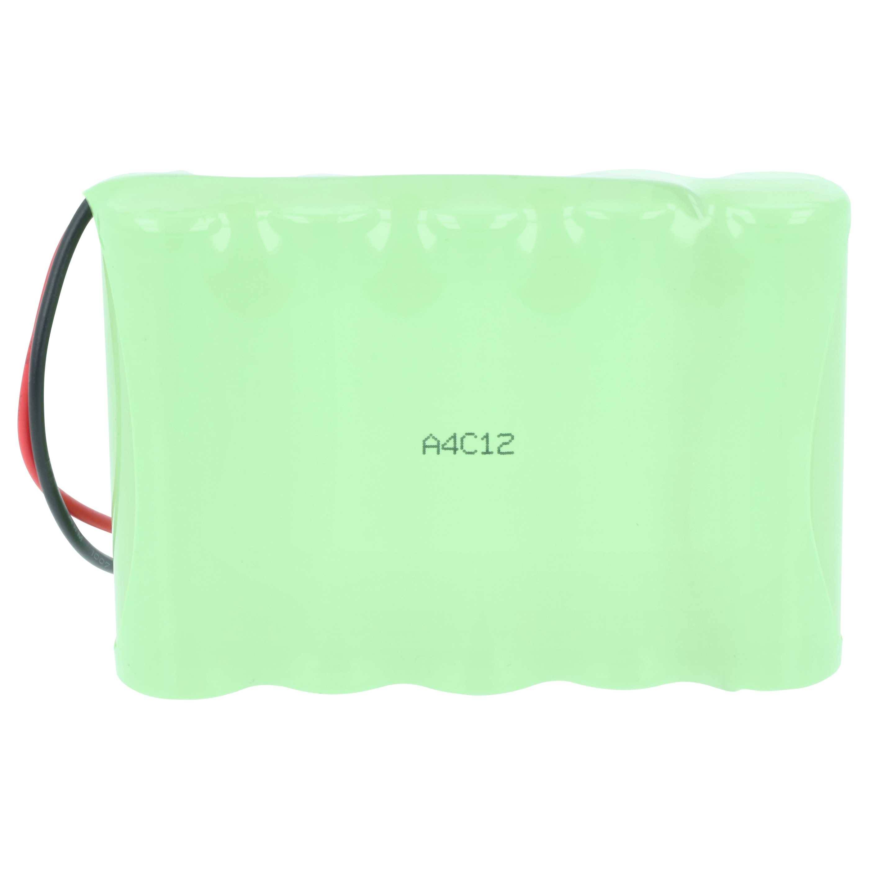 Grüner wiederaufladbarer Batteriepack mit roten und schwarzen Verbindungskabeln, gekennzeichnet mit „A4C12