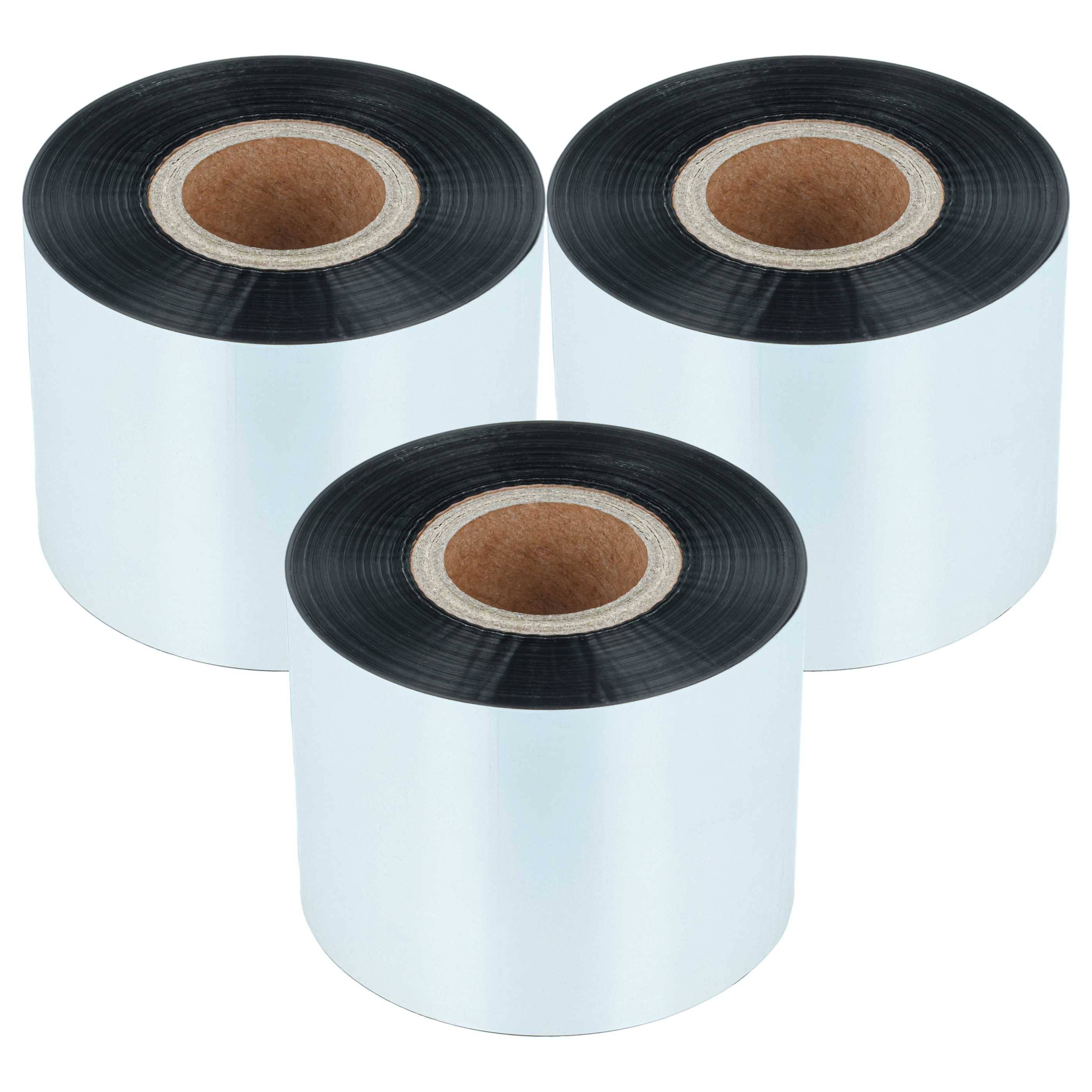 Drei Rollen glänzender, silberner Thermotransferfolien mit schwarzen Kanten, in einem Dreieck angeordnet, liegen auf einem weißen Hintergrund.