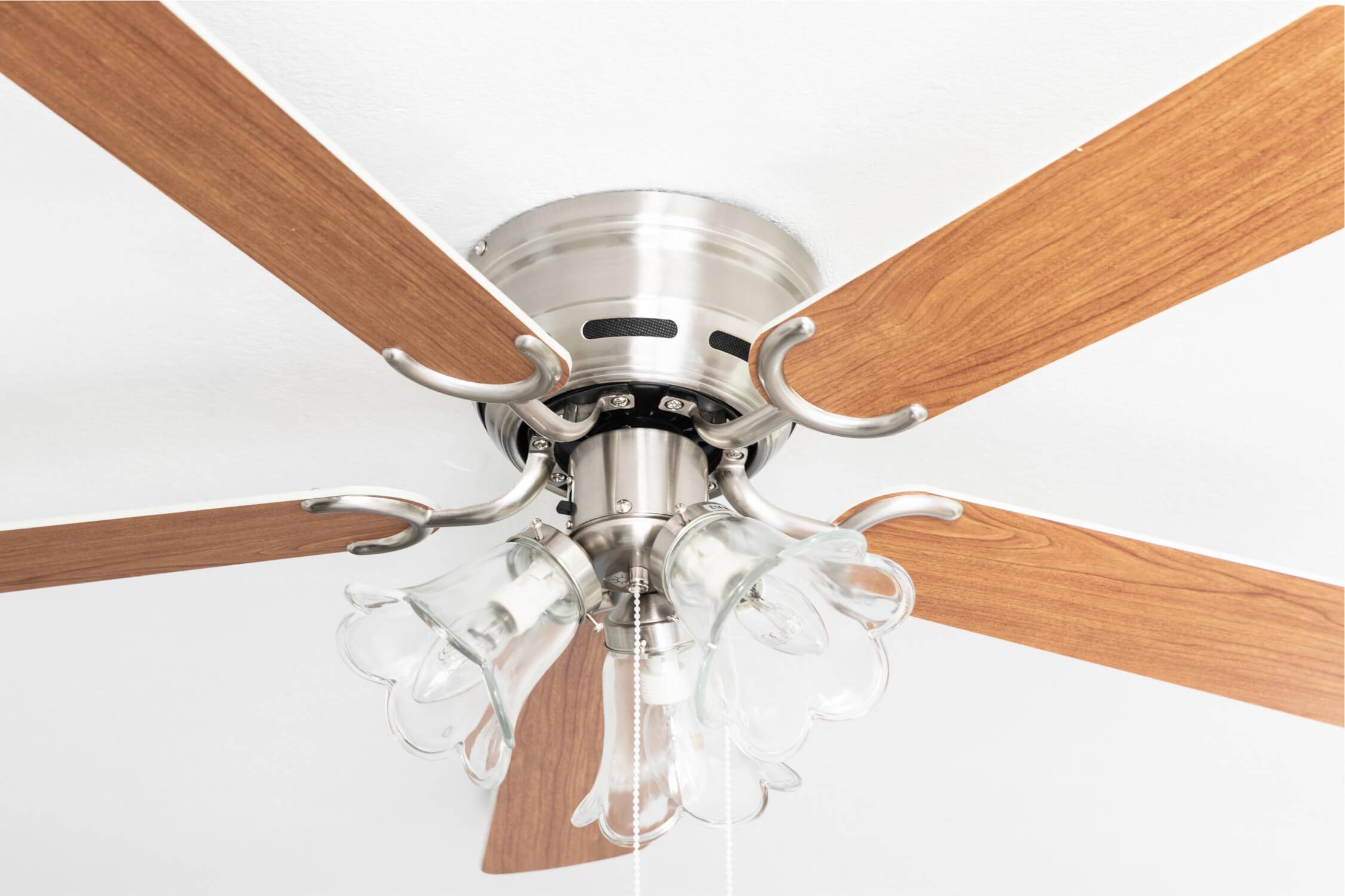 Deckenventilator Kisa Deluxe BN Weiß / Ahorn mit Licht