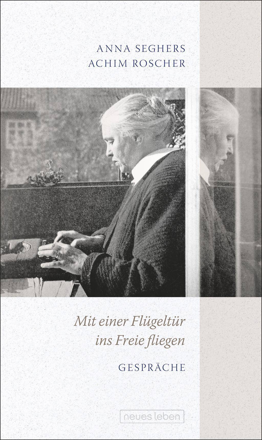 Mit einer Flügeltür ins Freie fliegen Gespräche