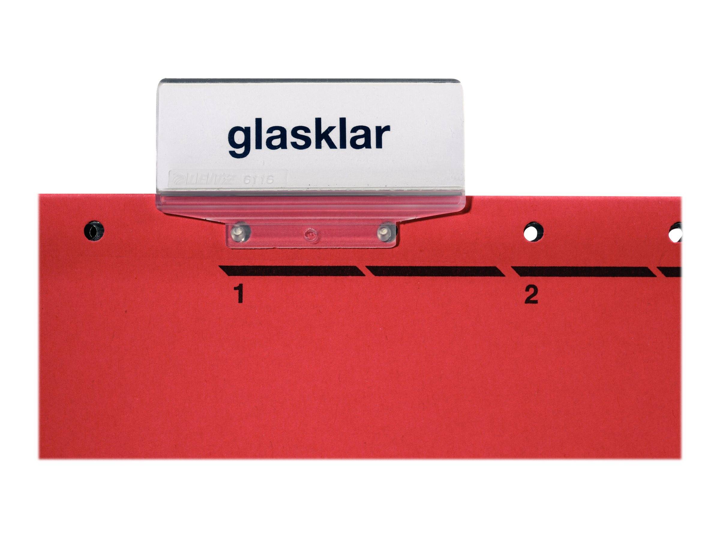 Eine rote Karte mit einer durchsichtigen Etikettenhalterung mit der Aufschrift „glasklar