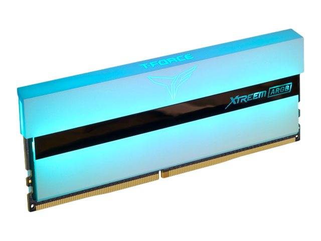 Ein blaues T-Force Xtreem ARGB-Speichermodul für Computer, dargestellt auf weißem Hintergrund.