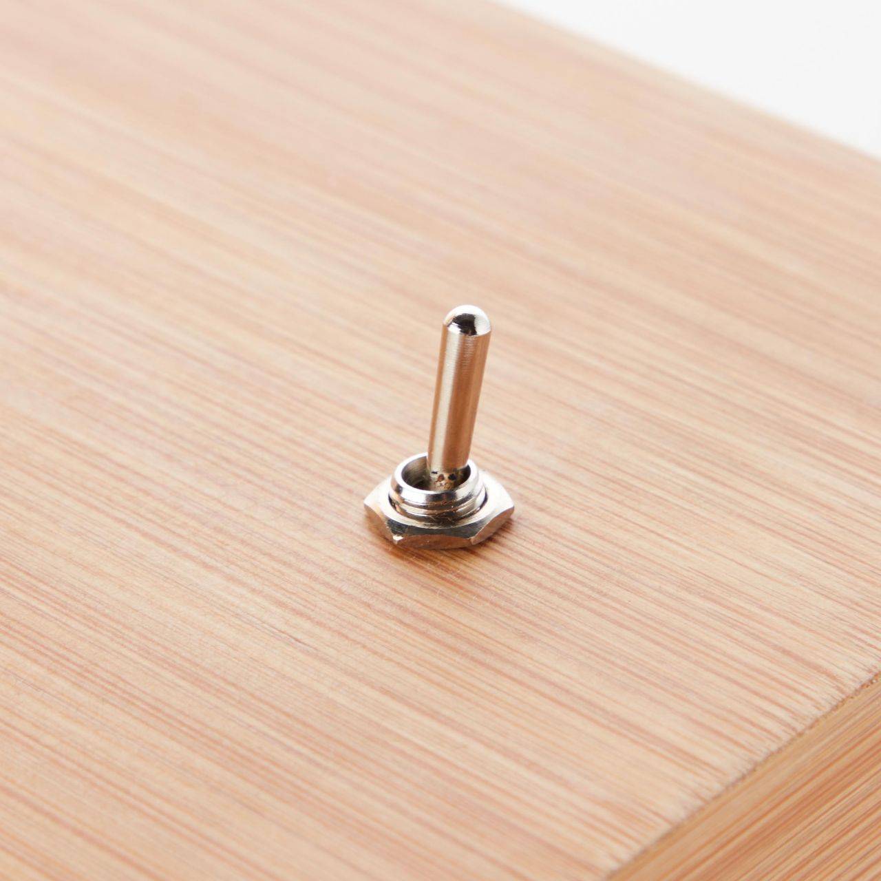 BRILLIANT Armena Tischleuchte holzfarbend Innenleuchten,Tischleuchten,-dekorativ | 1x A60, E27, 40W, geeignet für Normallampen (nicht enthalten) | Mi