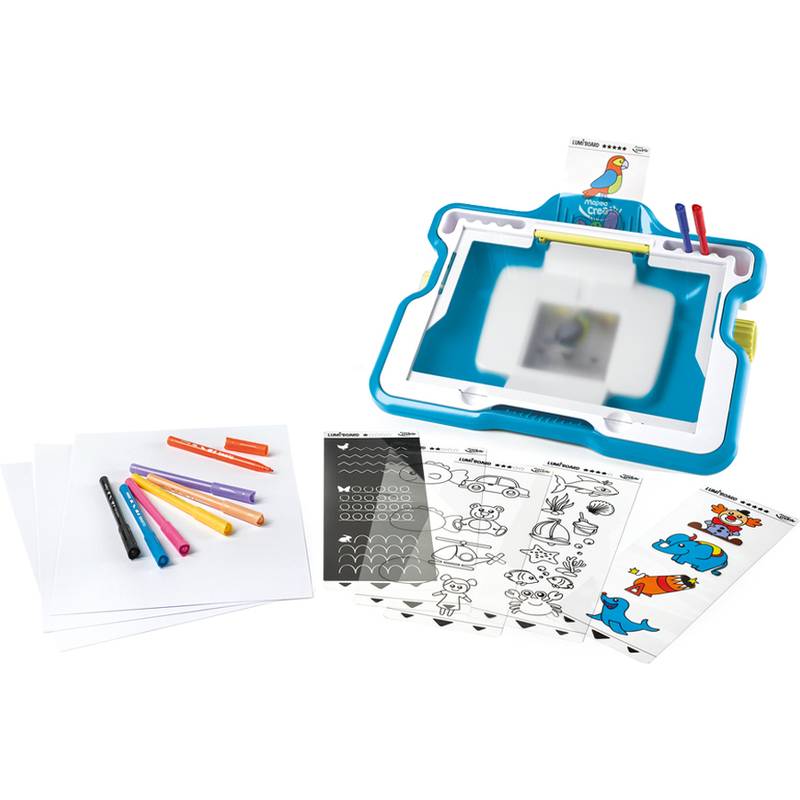 Kinder-Zeichenset mit einem blauen Durchpausgerät, farbigen Filzstiften, leeren Blättern und Schablonen mit Tier- und Formmotiven.