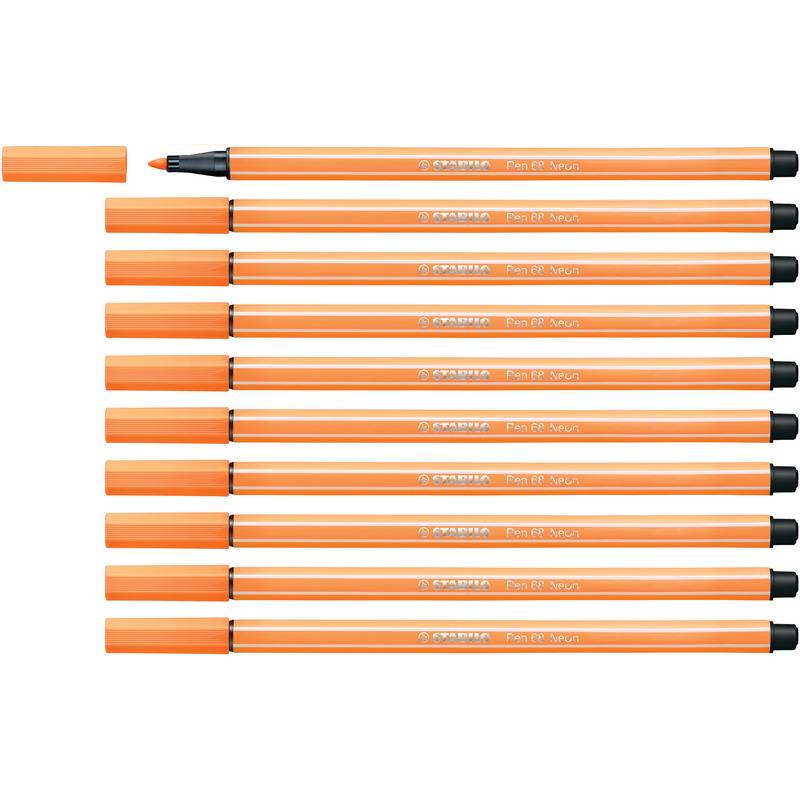 Zehn orange stiftähnliche Marker mit entfernten Kappen, die schwarze Spitzen zeigen, ordentlich horizontal übereinander auf weißem Hintergrund angeordnet.