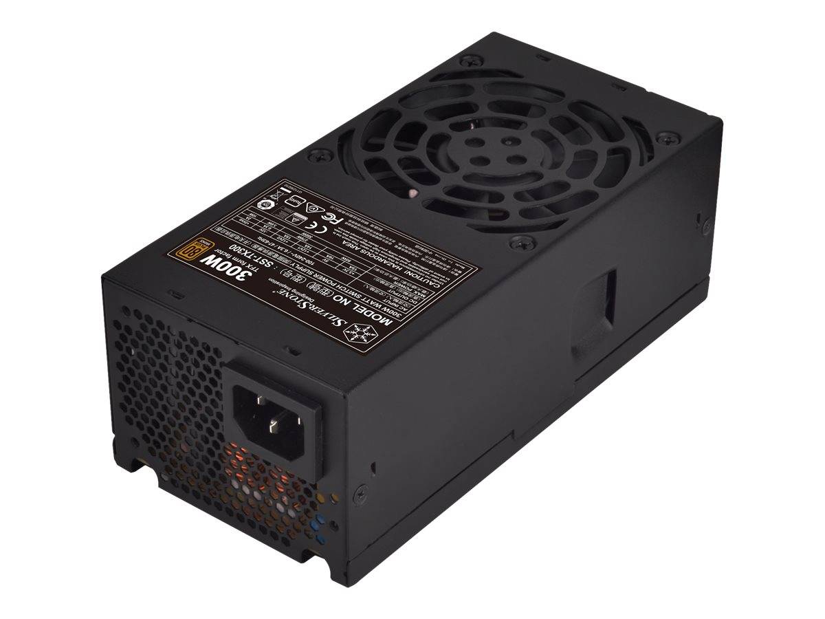 Schwarzes Computer-Stromversorgungsgerät mit Kühlungslüfter und AC-Eingangsbuchse auf weißem Hintergrund.