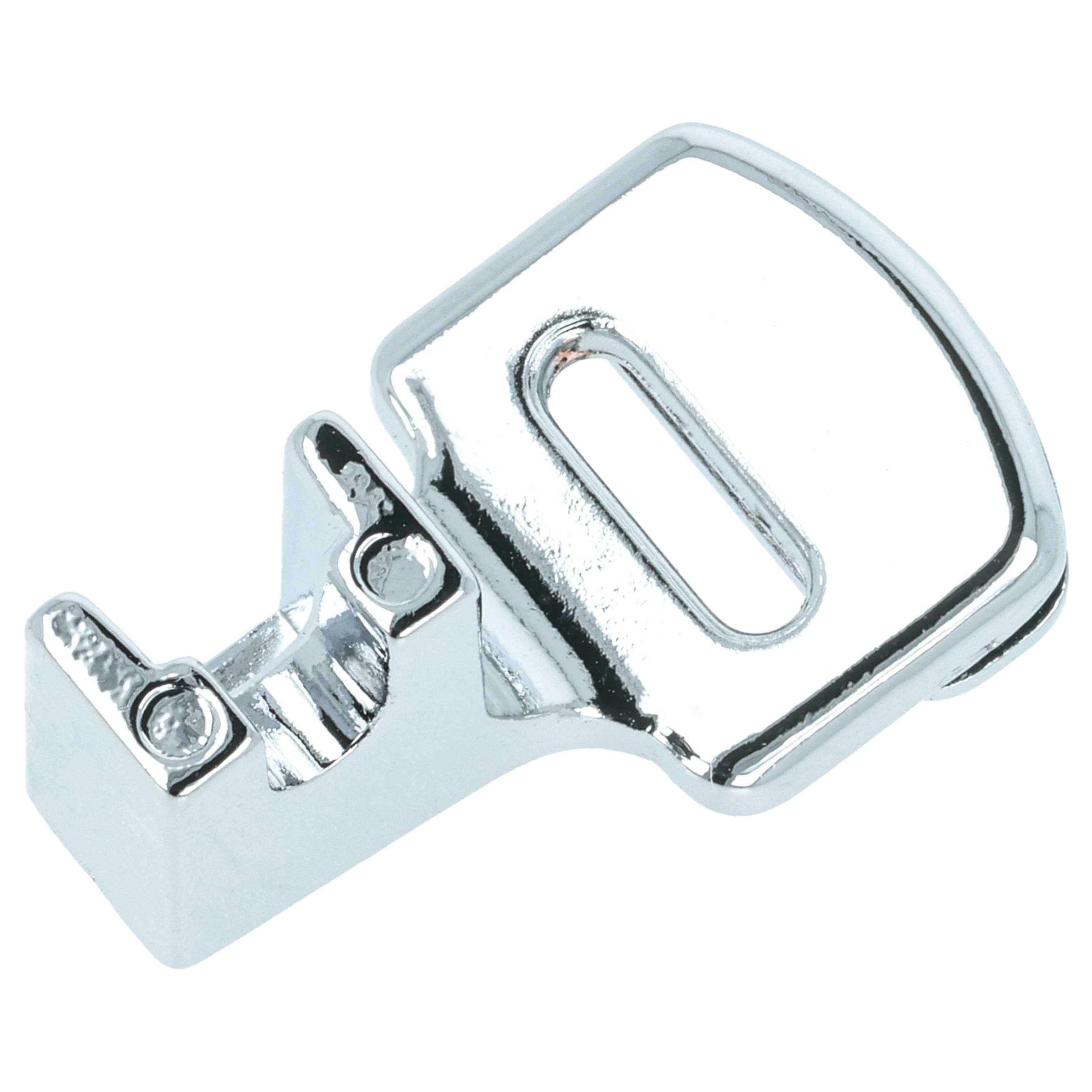 Ein Metallnähfuß zum Kantensteppen.