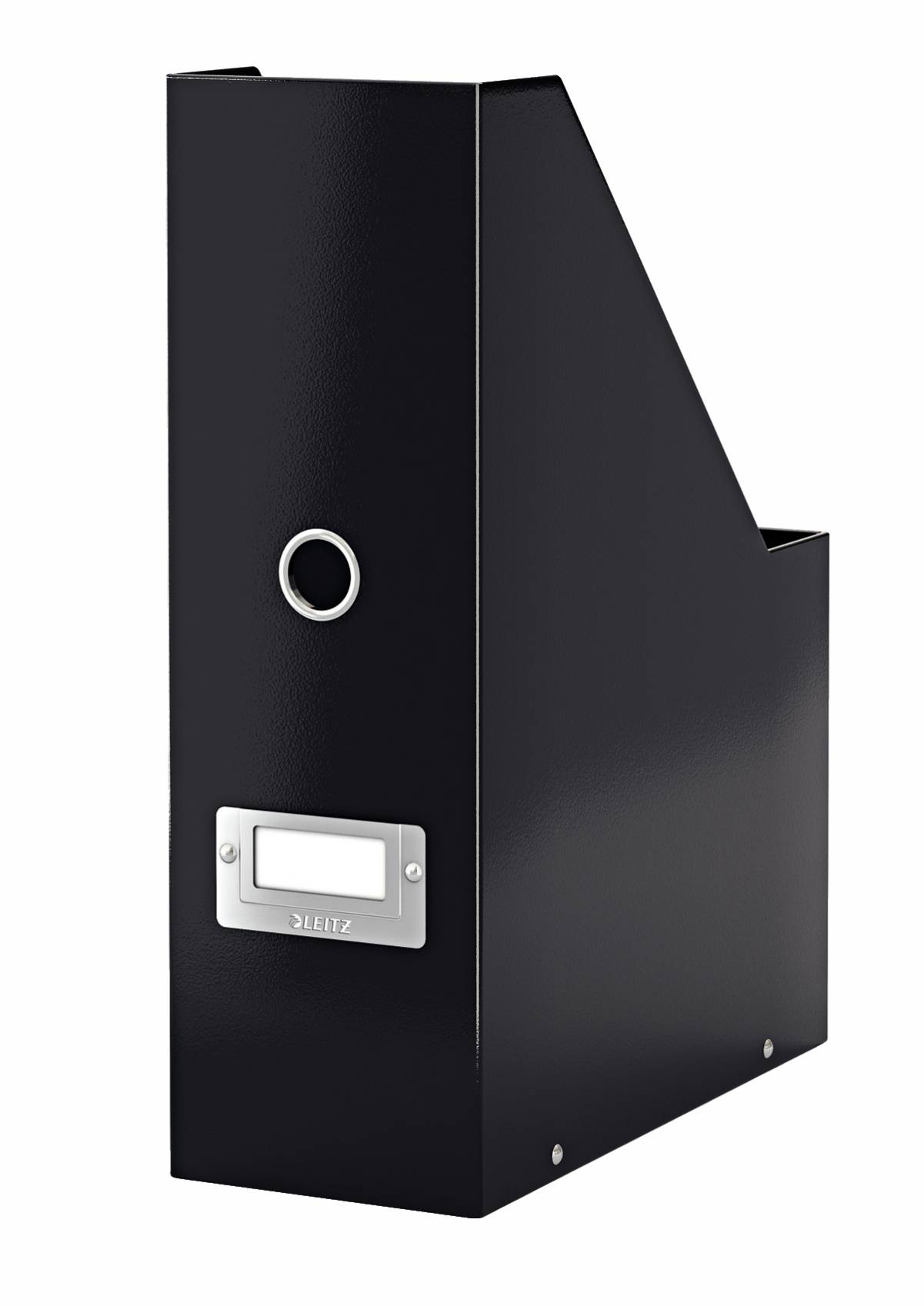 Schwarze vertikale Aktenspeicherbox mit einem Etikettenhalter und einem Fingergriff auf dem Rücken, vor weißem Hintergrund dargestellt.