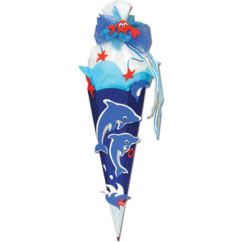 Eine blau-weiße Zierkegel mit Delfin-Illustrationen, Ozeanwellen-Designs und einem roten Krebs an der Spitze.