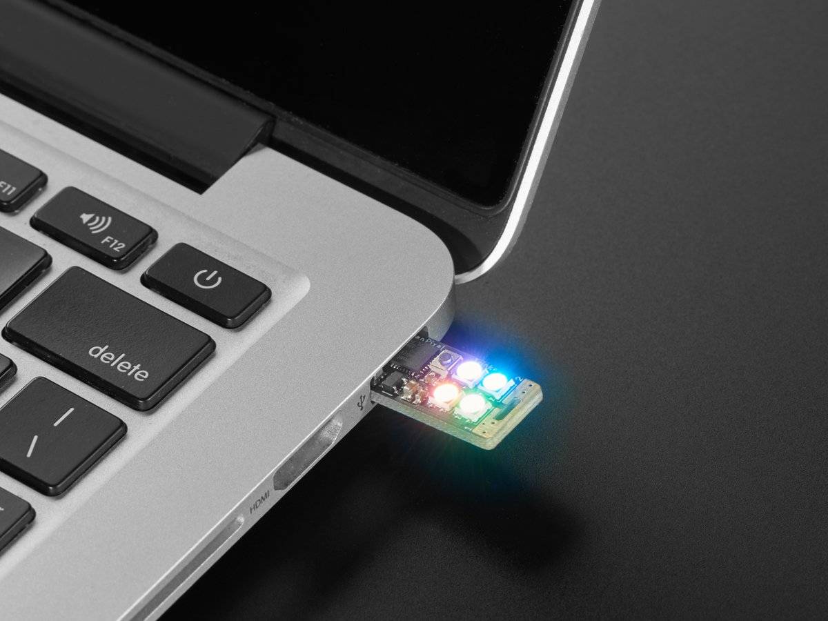 Adafruit Neo Trinkey - SAMD21 USB Key with 4x NeoPixels Cortex M0+ 4870