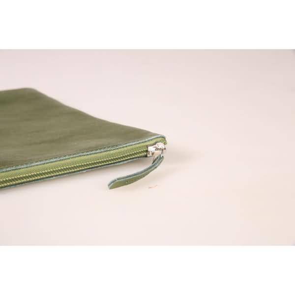 Tasche Universell flach Leder 23x32cm green