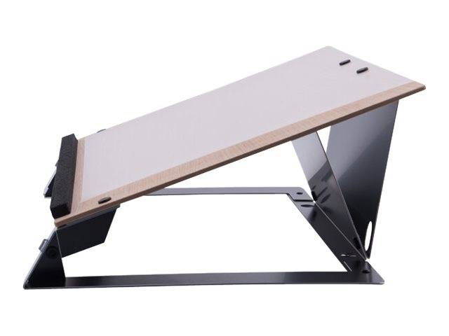 Verstellbarer Laptop-Ständer mit einer geneigten Oberplattform und schwarzem klappbarem Metallgestell auf weißem Hintergrund.