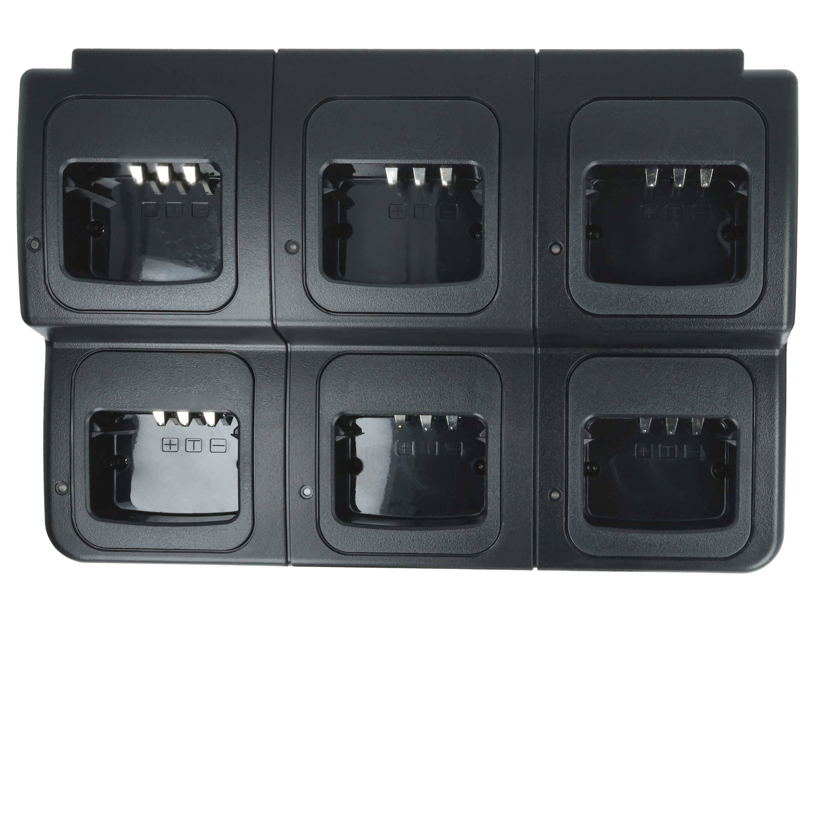 Ein Sechs-Platz-Batterieladegerät mit leeren Ladefächern, das zum gleichzeitigen Laden mehrerer Batterien ausgelegt ist.
