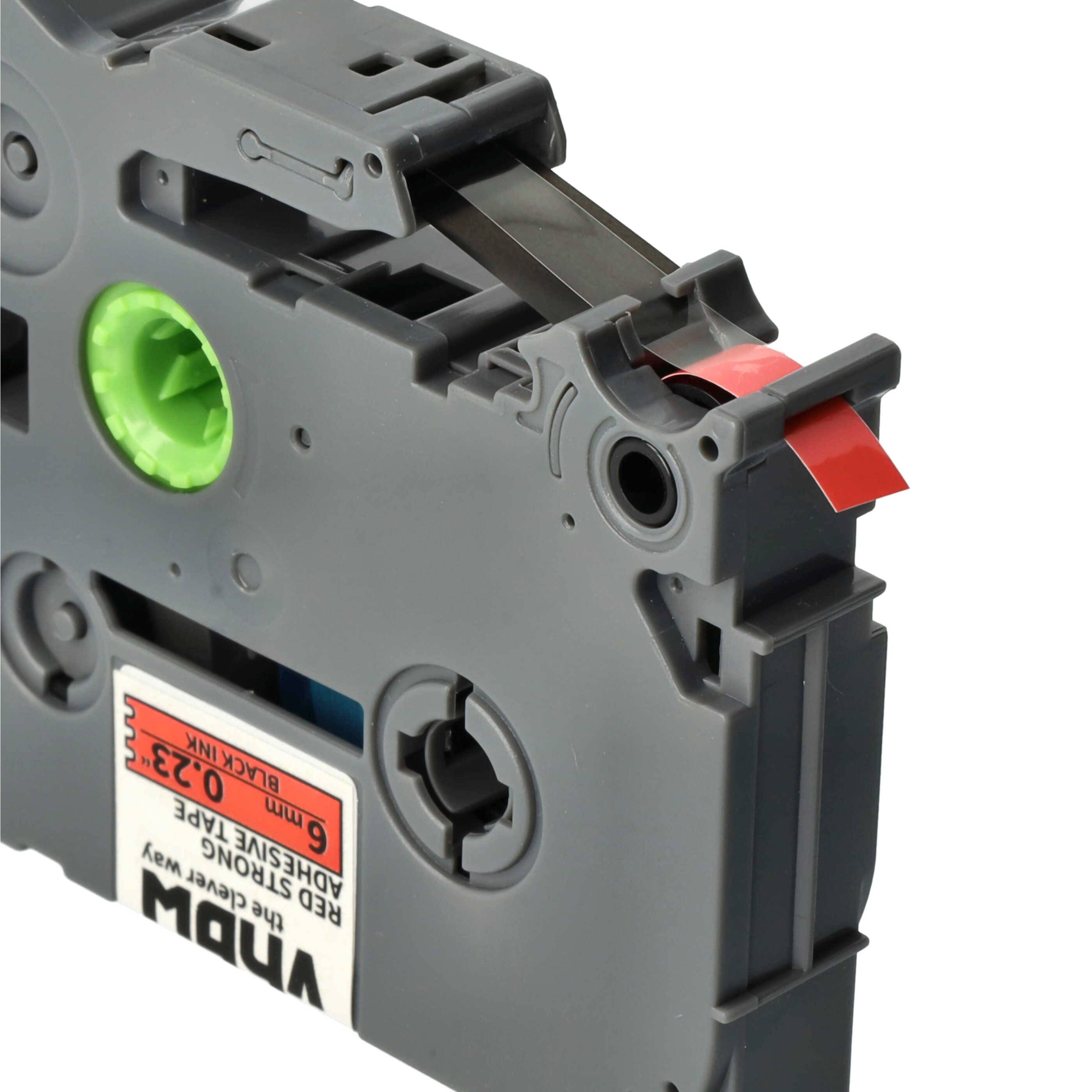 vhbw Schriftband-Kassette kompatibel mit Brother PT 1800E, 1760, 1800, 1750 Etiketten-Drucker 8m x 6mm Schwarz auf Rot, Kunststoff, Extra Stark