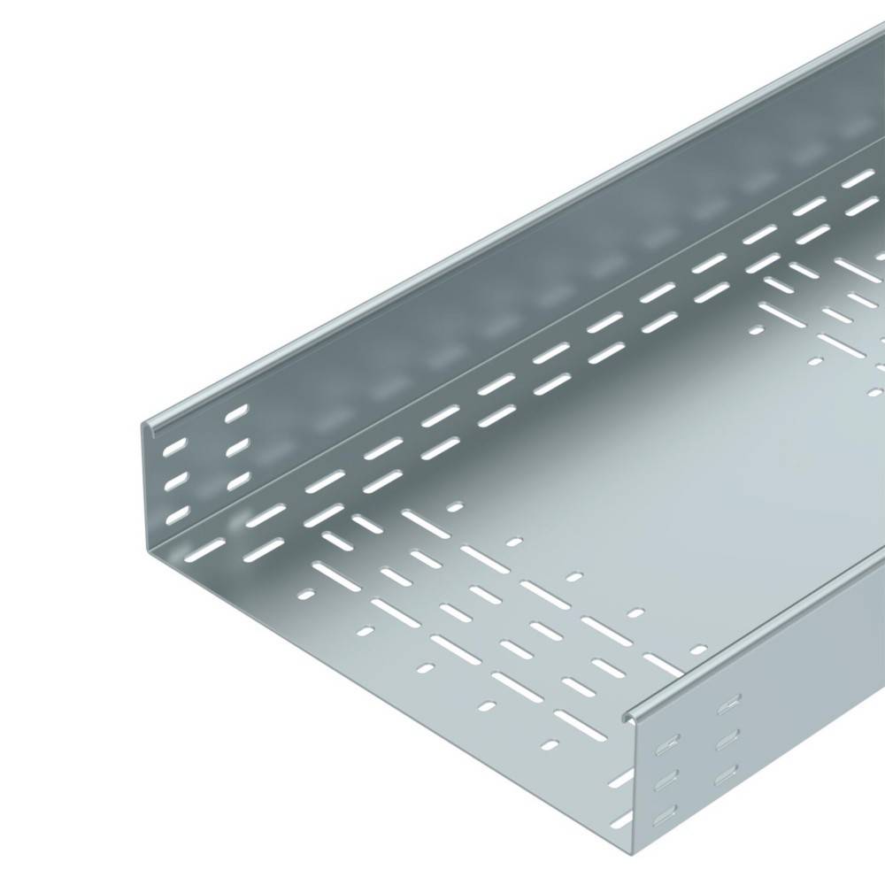 Eine Metallkabelrinne mit gelochter Basis und Seitenwänden zur Organisation und Unterstützung von elektrischen Kabeln.