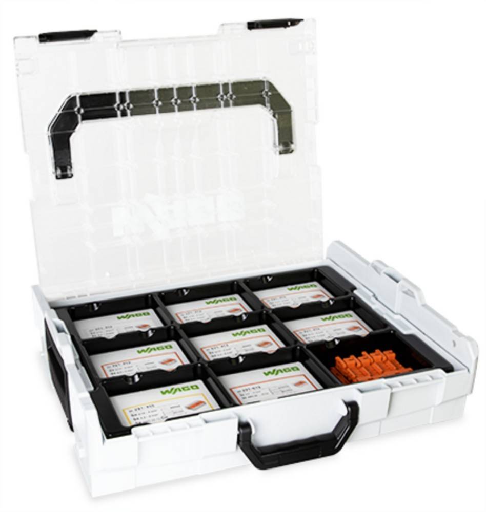 Eine offene Aufbewahrungsbox enthält verschiedene elektrische WAGO-Verbinder, die in mehreren Fächern organisiert sind und für einfachen Zugang und Transport konzipiert sind.