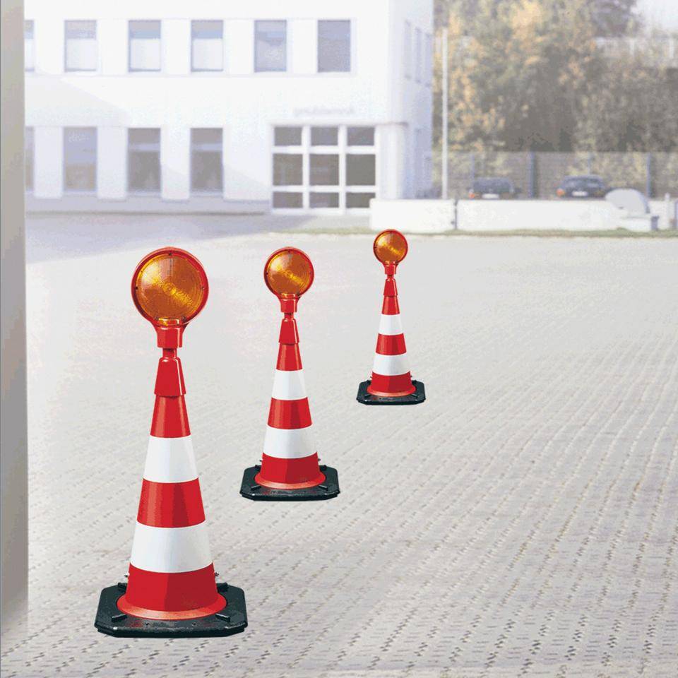 Leitkegel mit Blitzlampe, rot/weiß, Kunststoff, Typ 2 Folie, 750mm, 9,4kg