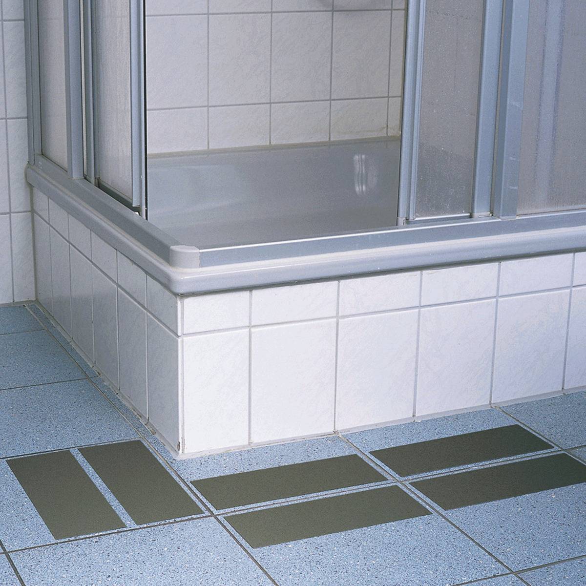 3M™ Safety-Walk™ Antirutschbelag Typ 3, für Nasszonen, grau, 102mm, 18,3m/Rolle