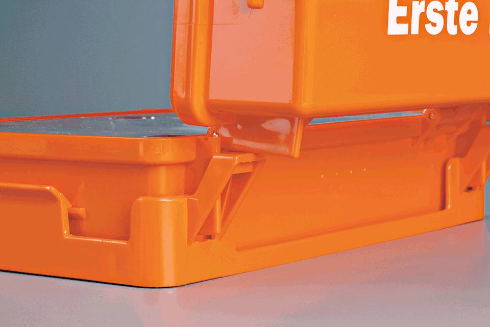 SÖHNGEN® Erste-Hilfe-Koffer Senioren Heim u.Pflege, DIN 13157:2021, orange, Wandhalterung