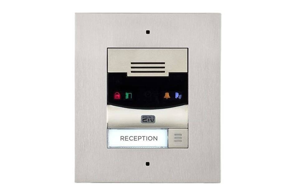 2N IP Solo Flush, Netzwerk Türstation, 1 Ruf Taste, Basiseinheit, Kamera, IK08, IP54, Unterputzmontage
