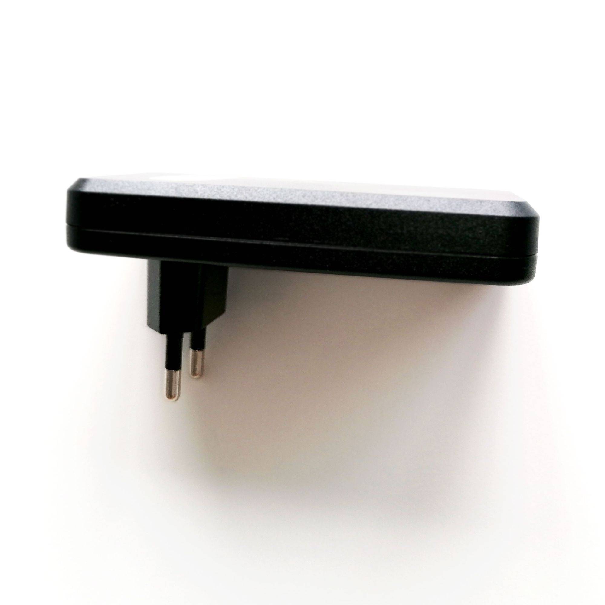 kalb | LED Netzteil Steckernetzteil Trafo Treiber 12V 30W