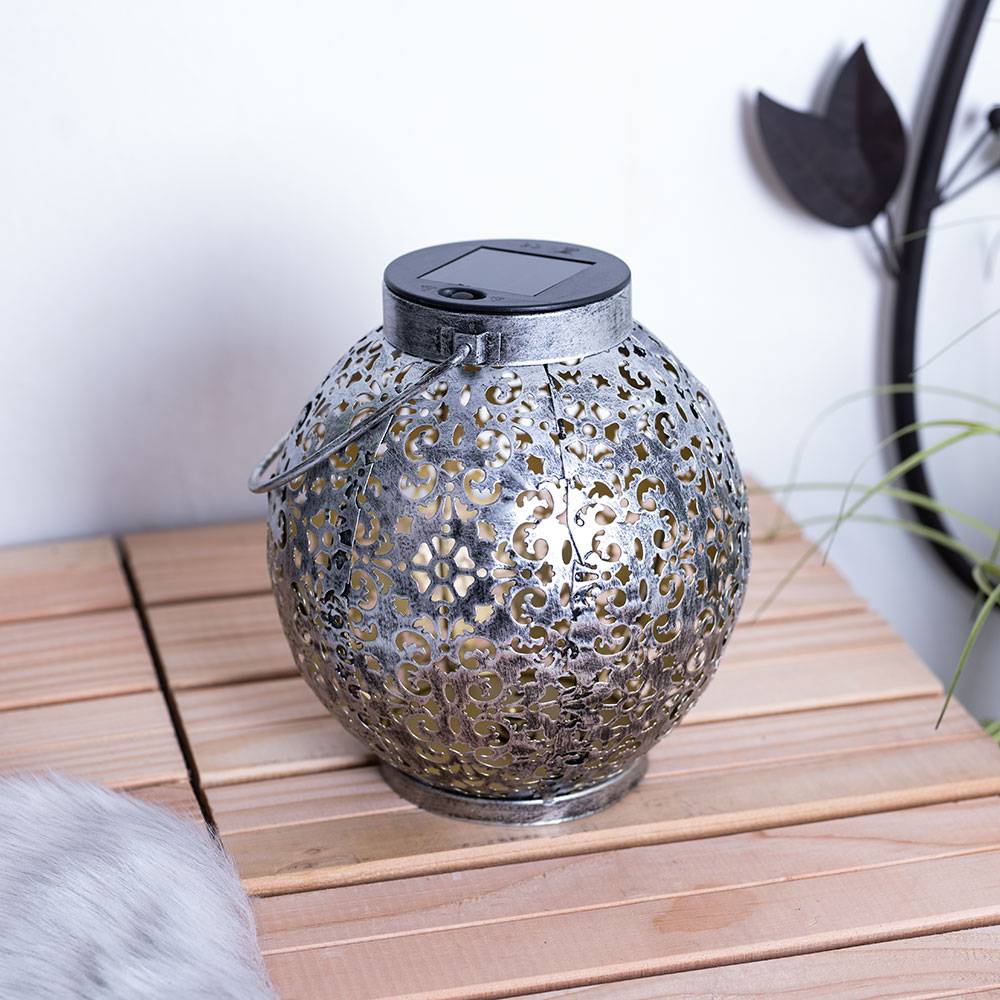 Solar Kugel antik Solarkugel Metall für Garten Kugelsolarleuchten für Außen, mit orientalischem Lichteffekt in silber zum stellen/stecken, LED, DxH