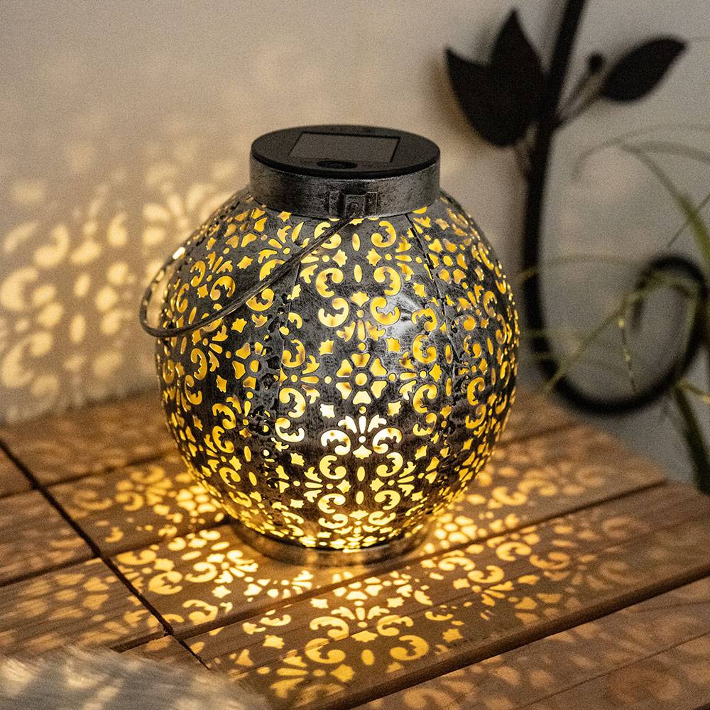 Solar Kugel antik Solarkugel Metall für Garten Kugelsolarleuchten für Außen, mit orientalischem Lichteffekt in silber zum stellen/stecken, LED, DxH