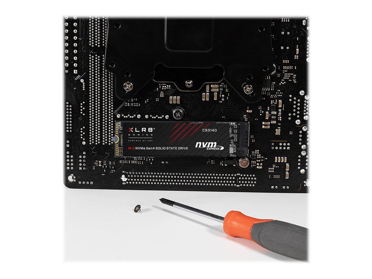 PNY XLR8 CS3140 - 1 TB SSD - intern - M.2 2280 - PCI Express 4.0 x4 (NVMe)