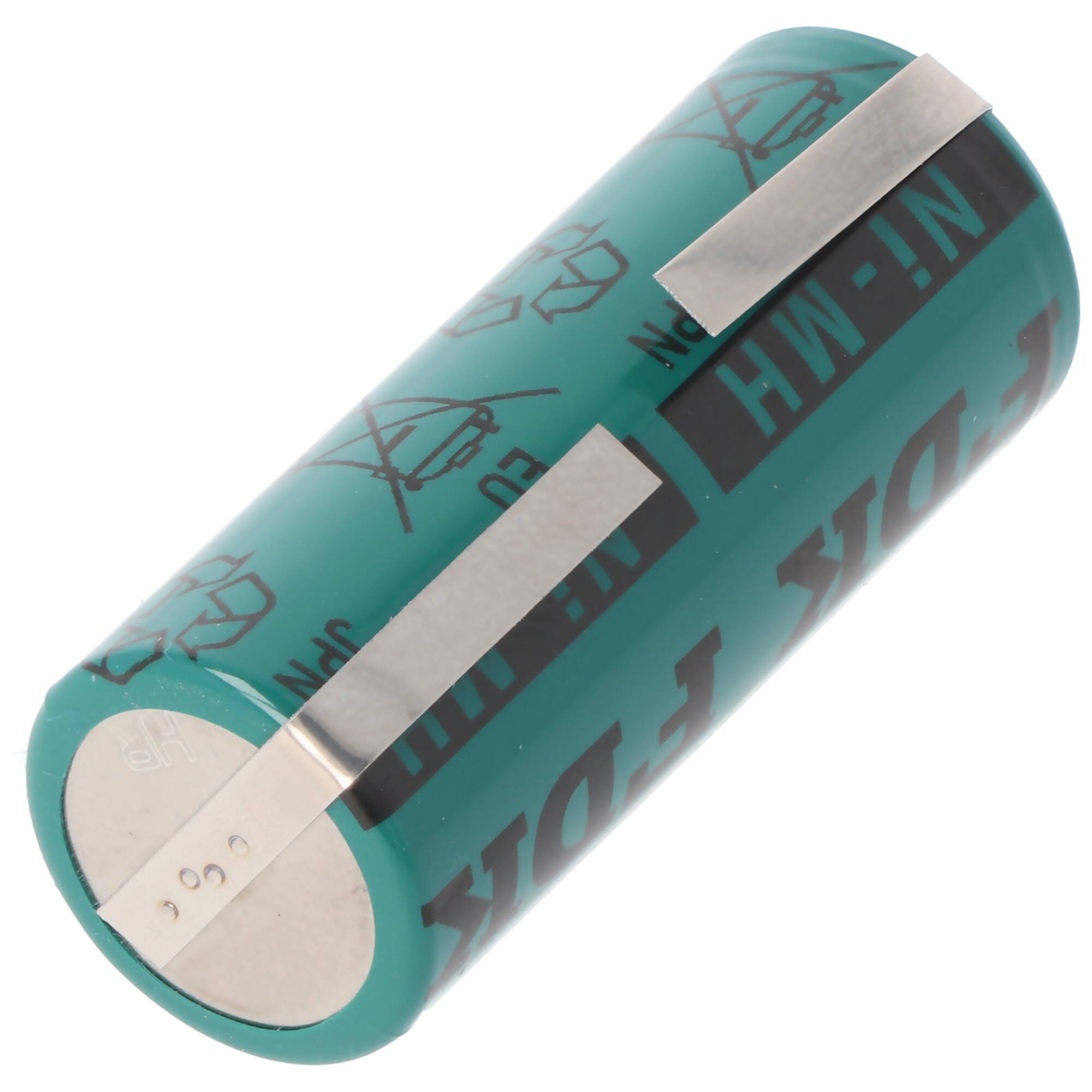 Eine zylindrische türkisfarbene aufladbare Batteriezelle mit Metallklemmen und gedruckten Beschriftungen, dargestellt auf weißem Hintergrund.