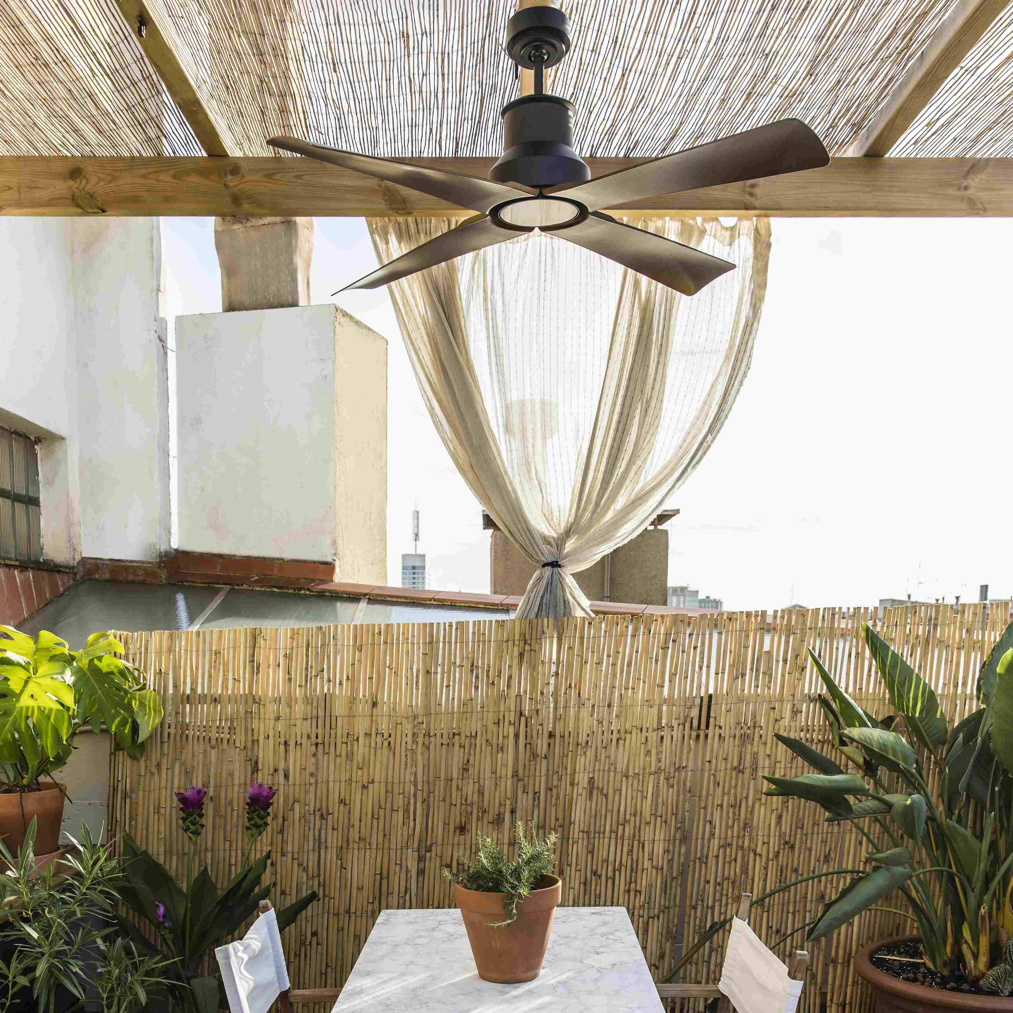 Outdoor DC Deckenventilator Winche Schwarz mit Fernbedienung