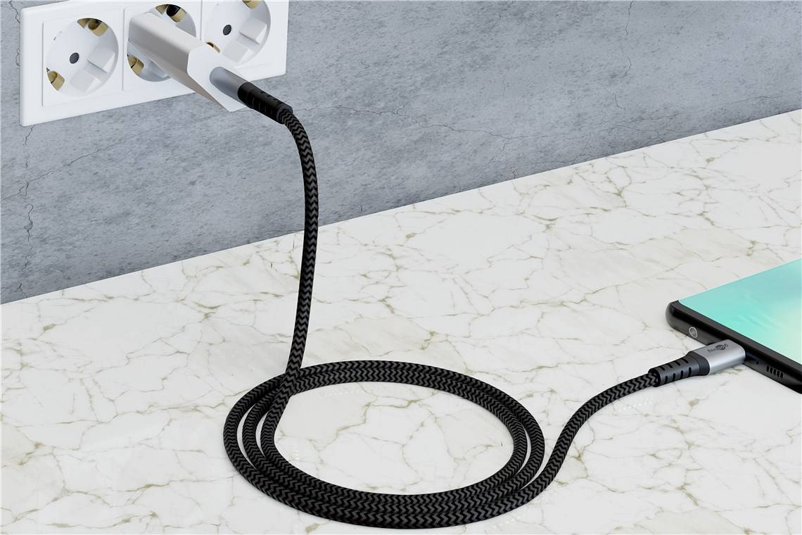 USB-C auf USB-C Textilkabel mit Metallsteckern, extra-robustes Verbindungskabel für Geräte mit USB-C Anschluss, optimier