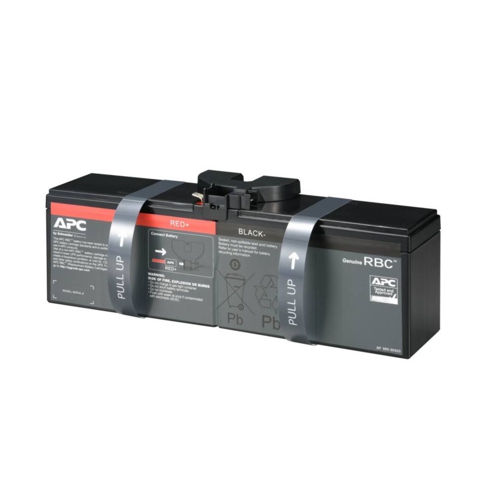 APC-Akkupack mit Beschriftung 'ROT+' und 'SCHWARZ-', ausgestattet mit Zugschlaufen für einfache Installation, mit Sicherheits- und Recyclinginformationen auf dem Etikett.