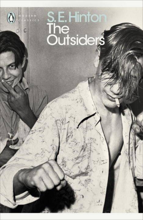 The Outsiders Introd. by Jodi Picoult