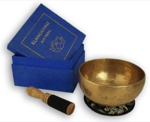 Klangschalen-Set Box 1 bedruckt Lotusblüte blau Traditionell gefertigte Klangschale in Geschenkbox mit Lotussymbol aus Nepal
