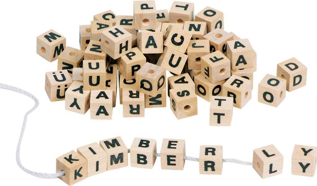 Buchstabenwürfel 7 x 7 x 7 mm, Holz, z. Aufziehen, Polybeutel, ca.300 Würfel,