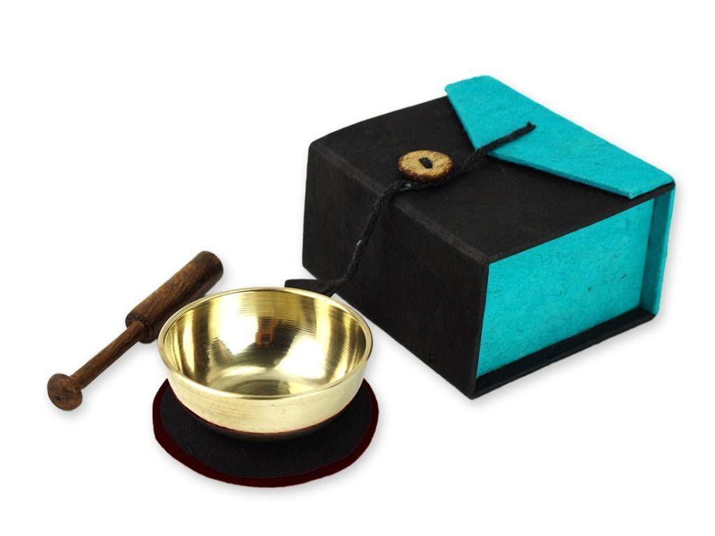 Klangschalen-Set in Box mini türkis Gegossene, hellklingende Mini-Klangschale mit Holzklöppel und schwarzer Unterlage - Boxfarbe: Türkis/Schwarz,