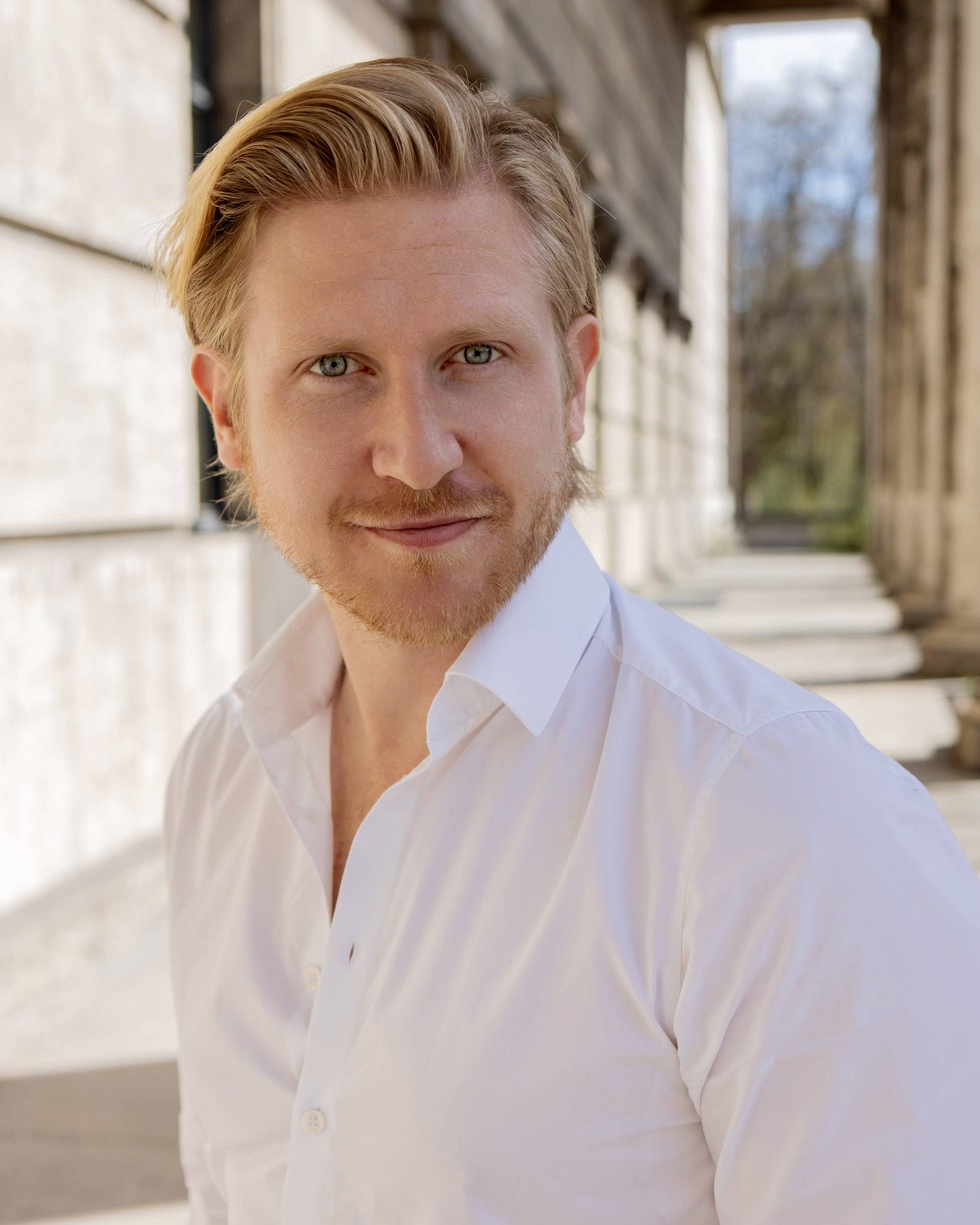 Warum hat mir das niemand früher über Geld verraten Wie du finanziell unbesiegbar wirst